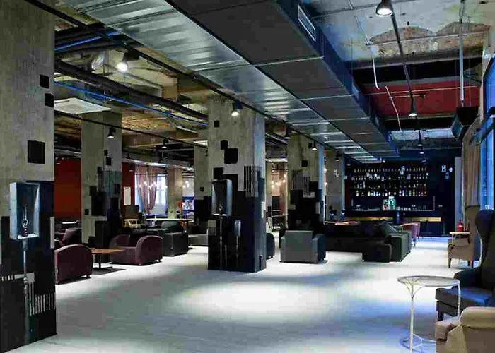 Hotel Catalonia Mitte 4*