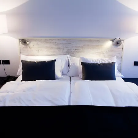 Catalonia Mitte Hotel 4*