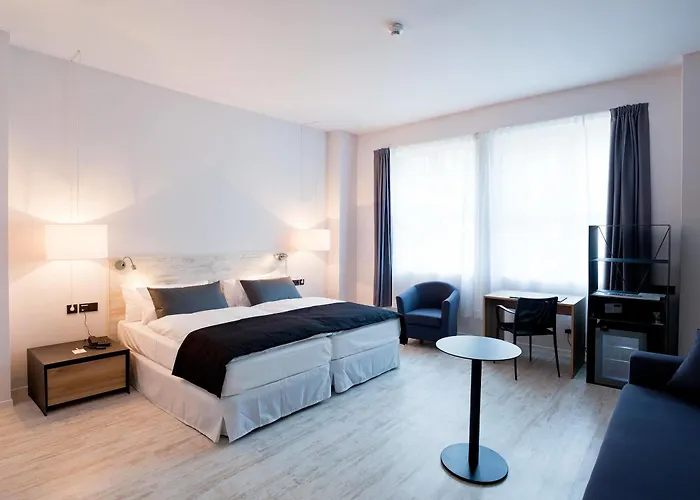 Catalonia Mitte Hotel 4*