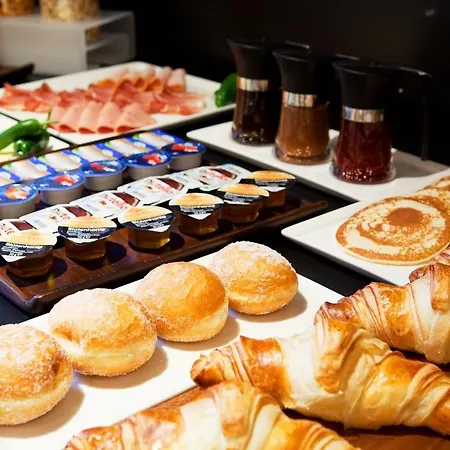 Hotel Catalonia Mitte